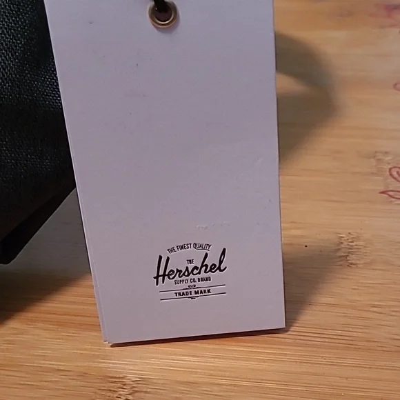 HERSCHEL fanny pack waist bag/ crossbody with pouch - Picture 5 of 13